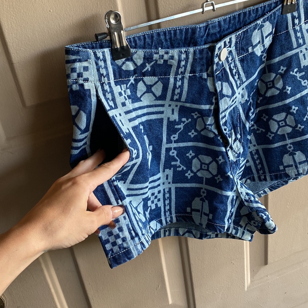 CIDER shorts - Picture 3 of 3